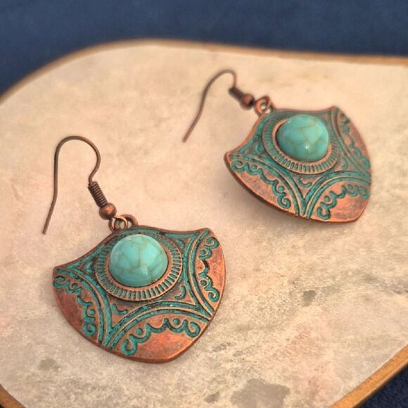 Fashion Jewelry Jewelry - ♡♡♡Turquoise Stone Sheild Copper Earrings Tribal Rustic Cowgirl Jewelry